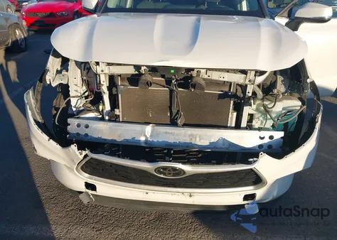 2021 Toyota Highlander Le from USA, damaged, VIN 5TDZZRAHXMS075961